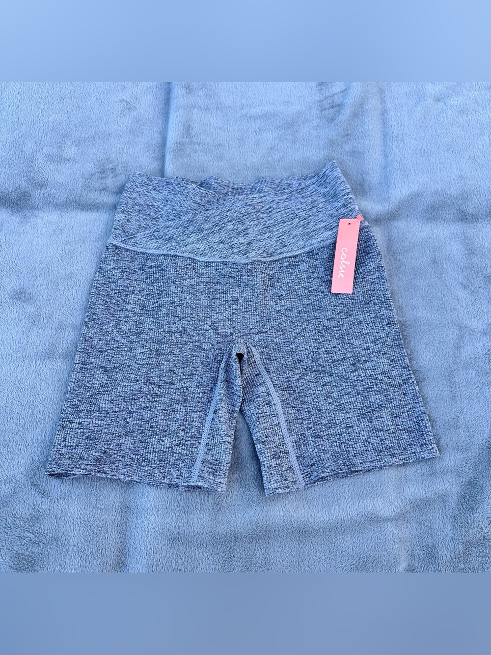 NWT! Colsie Women’s Gray Athletic Bike Shorts - Small